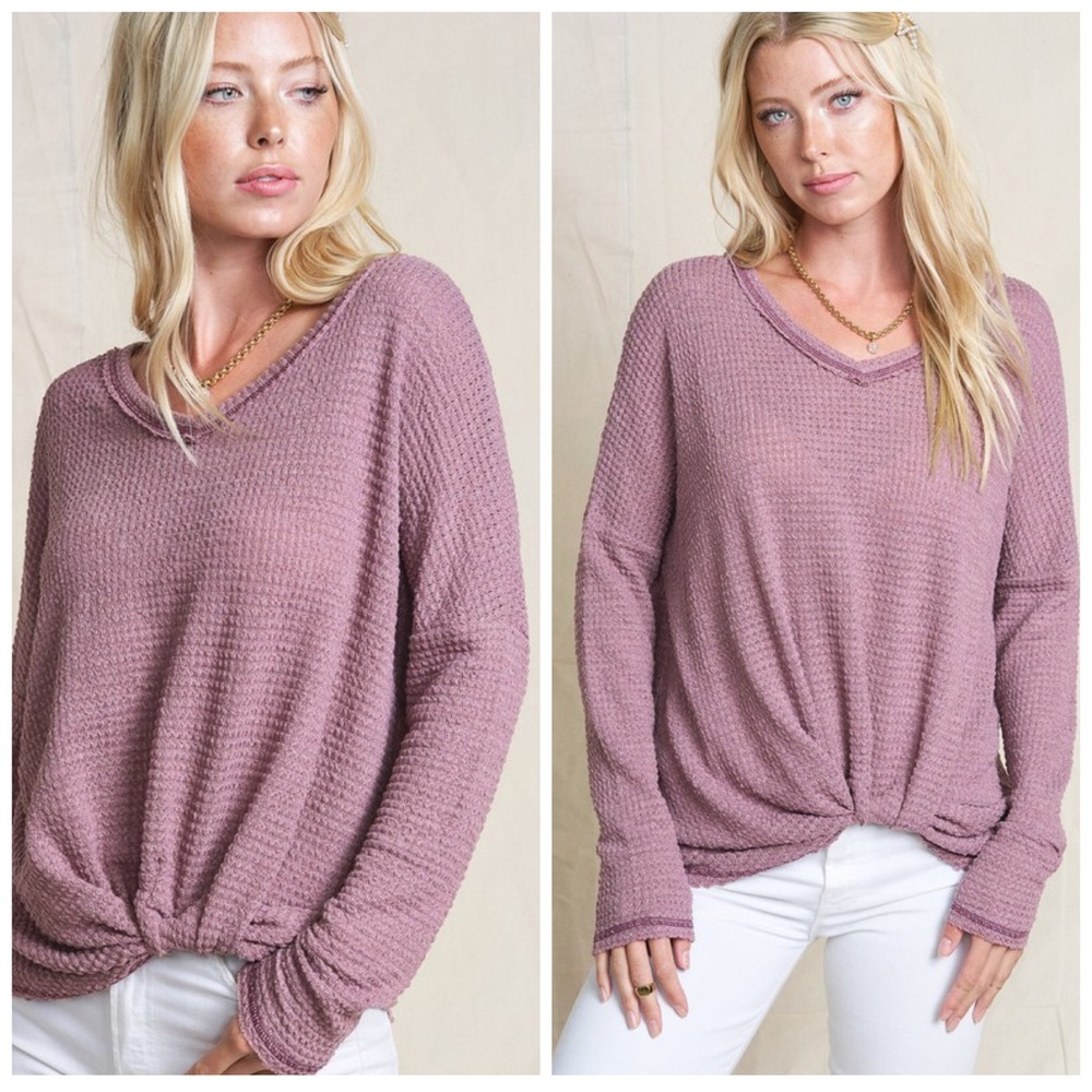 💖LAST 1! Soft Berry Twist Hem Contrast Stitch Top - Picture 3 of 7